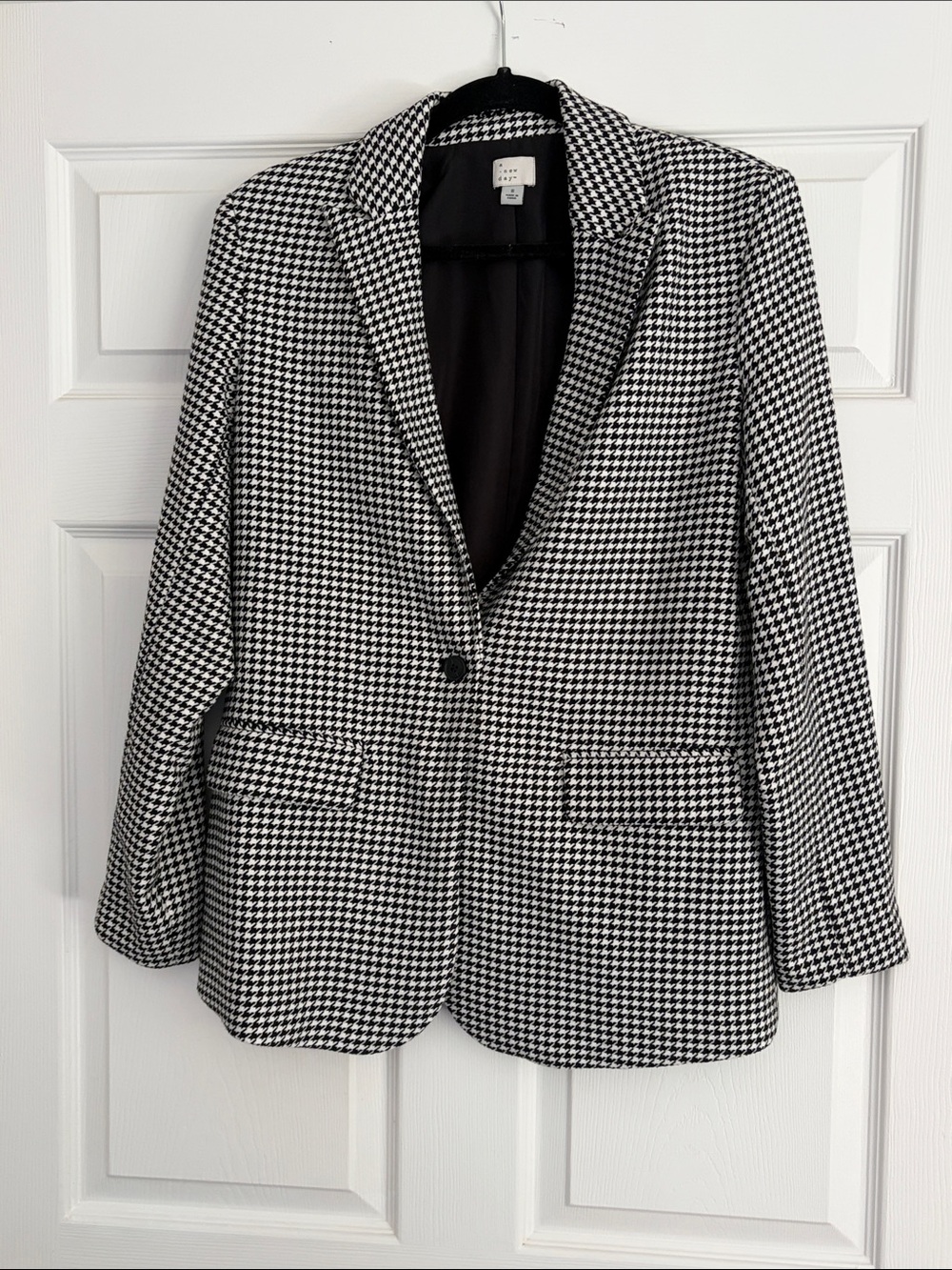 a new day Black & White Houndstooth Blazer